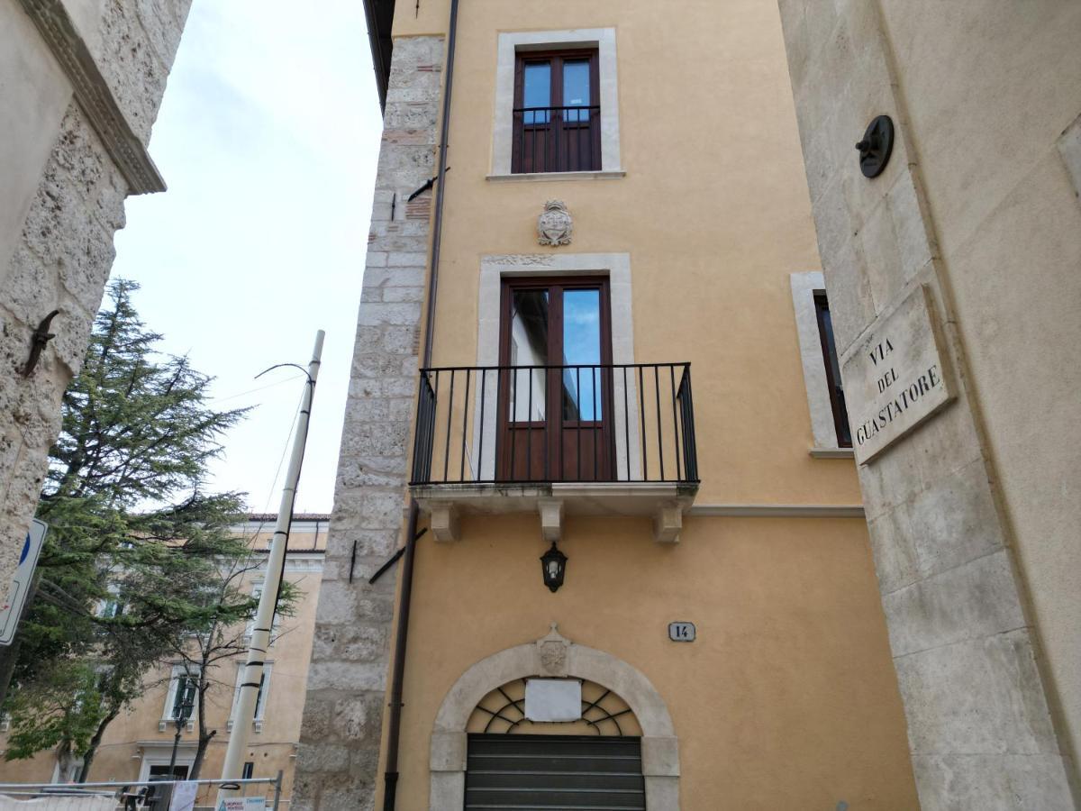 Dimora Del Sole - Intero Appartamento L'Aquila Luaran gambar